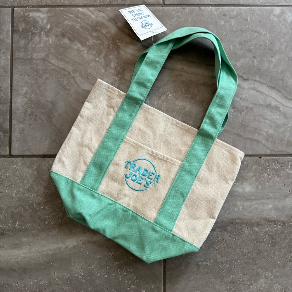 NWT Trader Joe’s Pastel Mini Canvas Tote 2025 (Green)